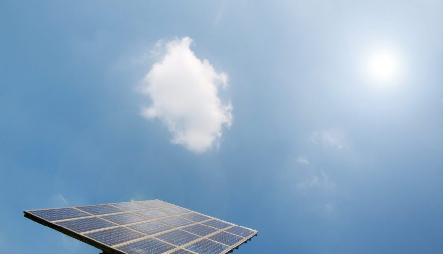 Profiteer van dit mooie weer: doe een gratis dakscan voor zonnepanelen